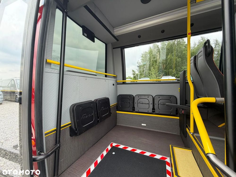 Mercedes-Benz Sprinter CITY - 17