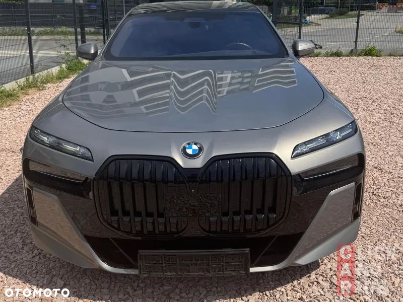 BMW Seria 7 - 1