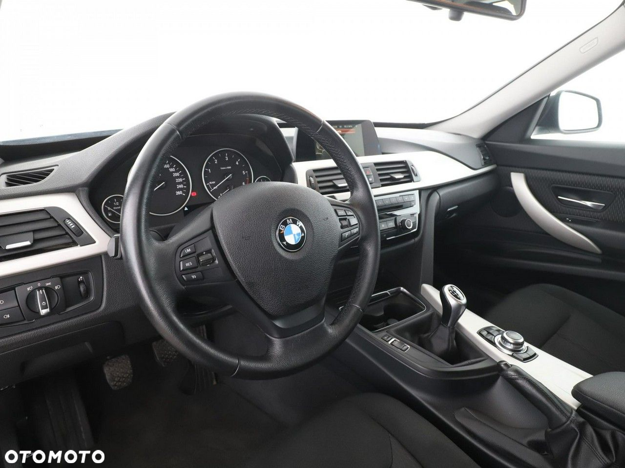 BMW 3GT - 14