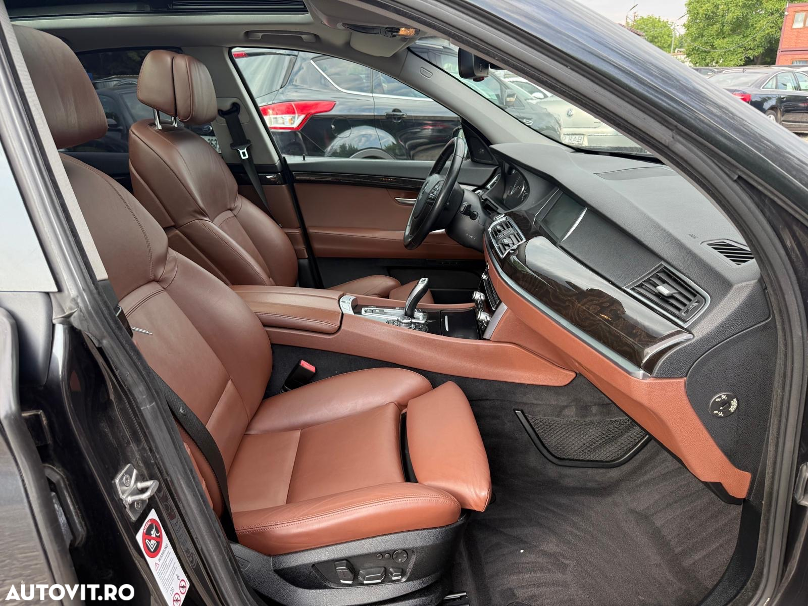 BMW Seria 5 535i Sport-Aut. - 6