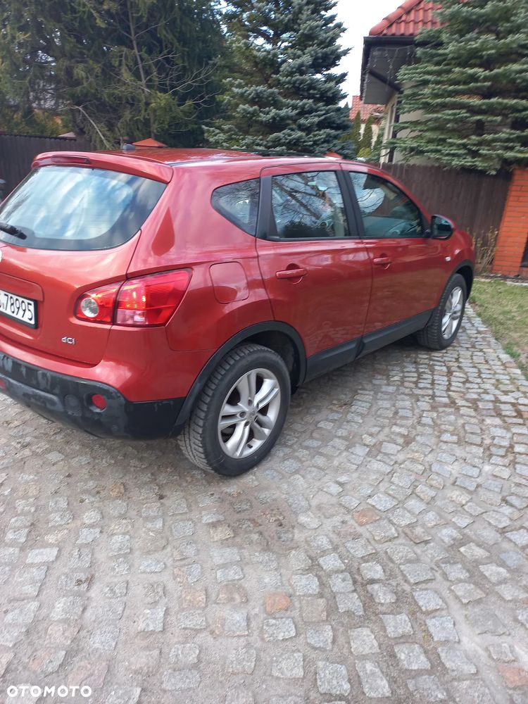 Nissan Qashqai 2.0 dCi 4x4 Visia - 4