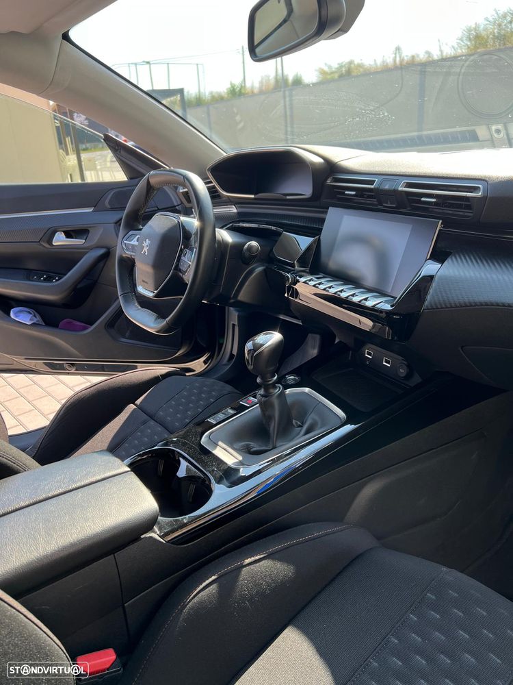 Peugeot 508 SW - 11