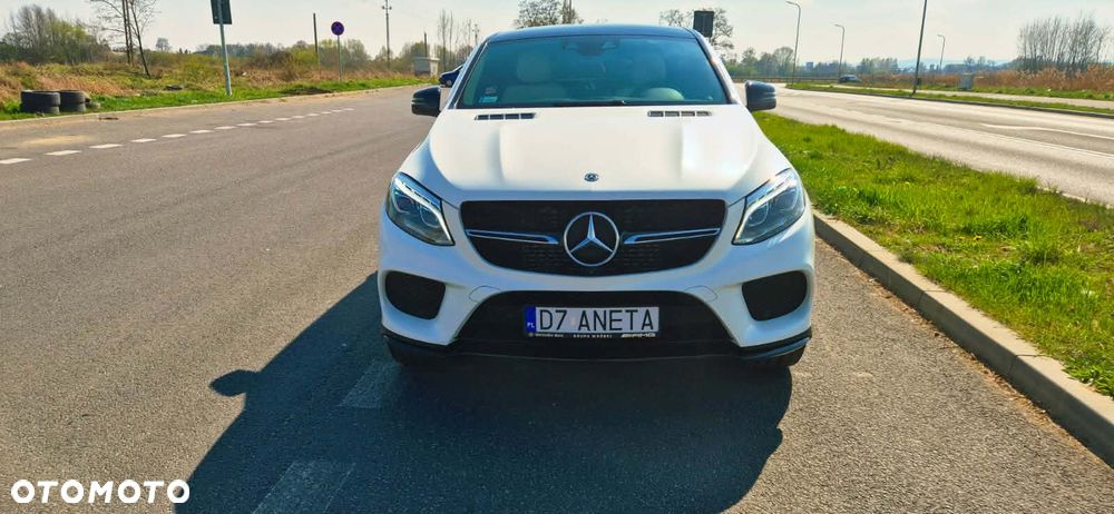 Mercedes-Benz GLE - 4