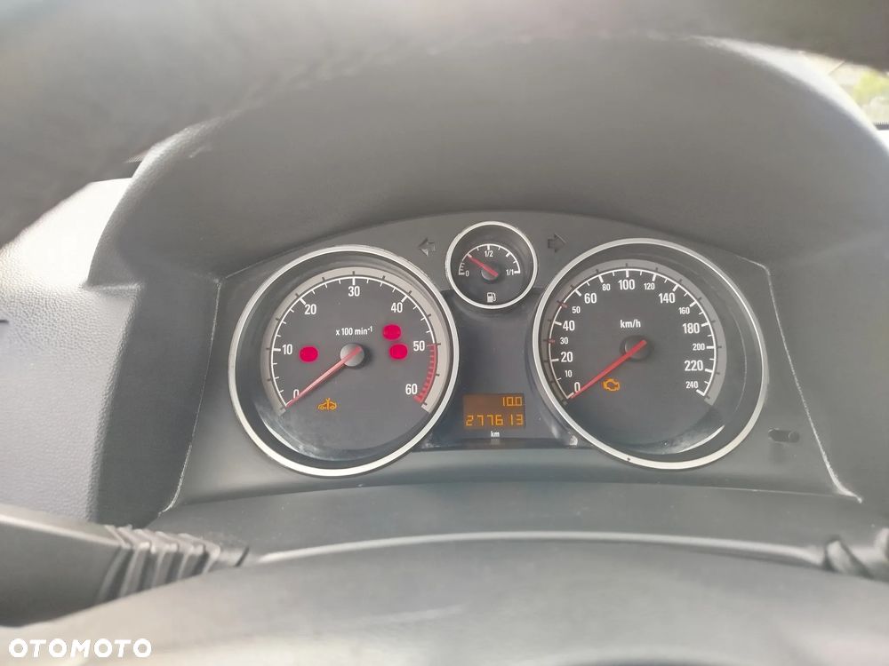 Opel Astra - 12