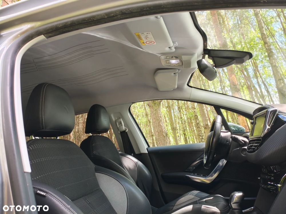 Peugeot 2008 1.6 BlueHDi Style - 18