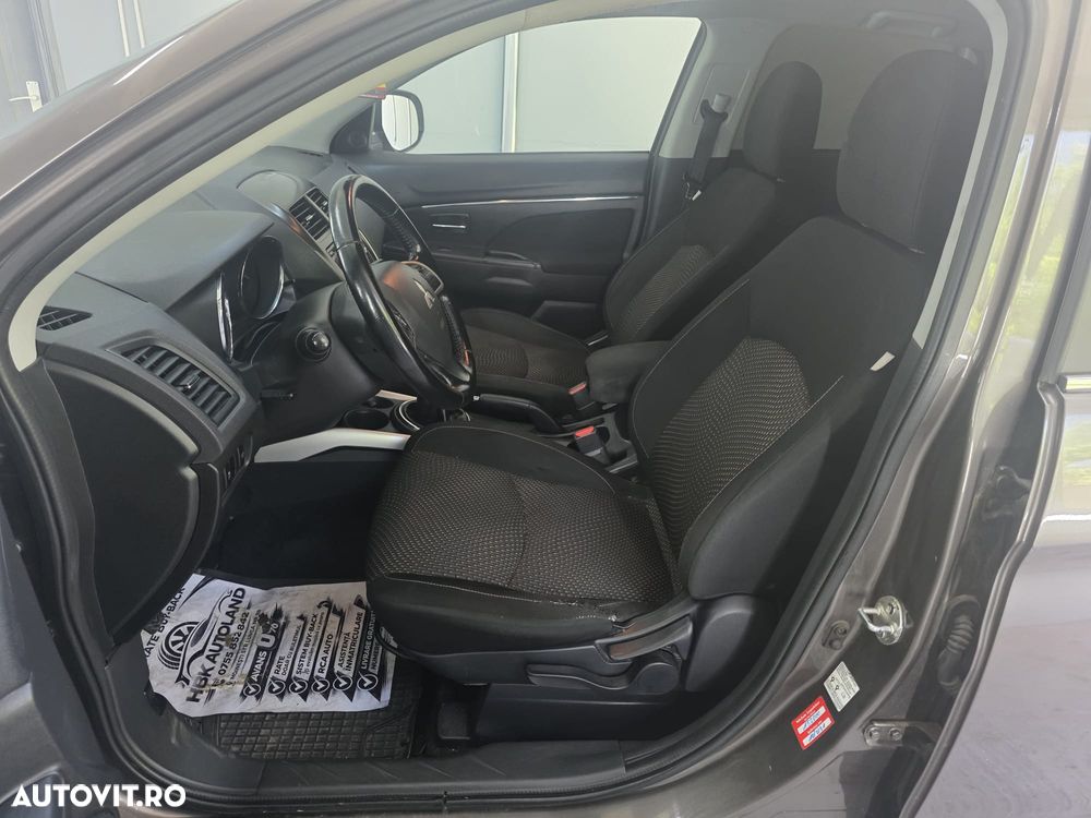 Mitsubishi ASX 1.8 DI-D 2WD Instyle - 12