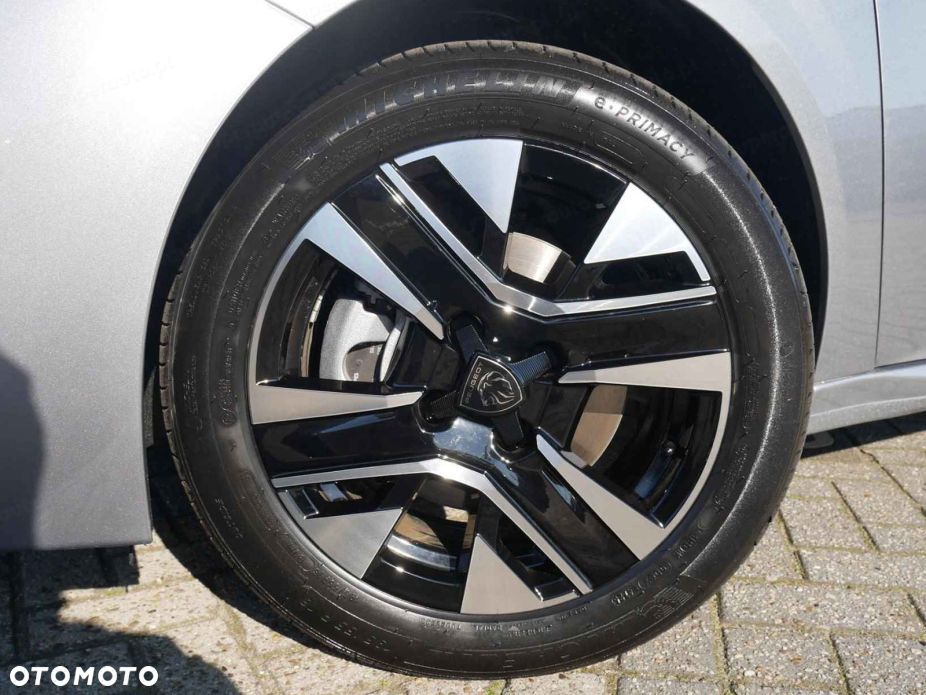 Peugeot 208 1.2 PureTech Allure S&S - 15