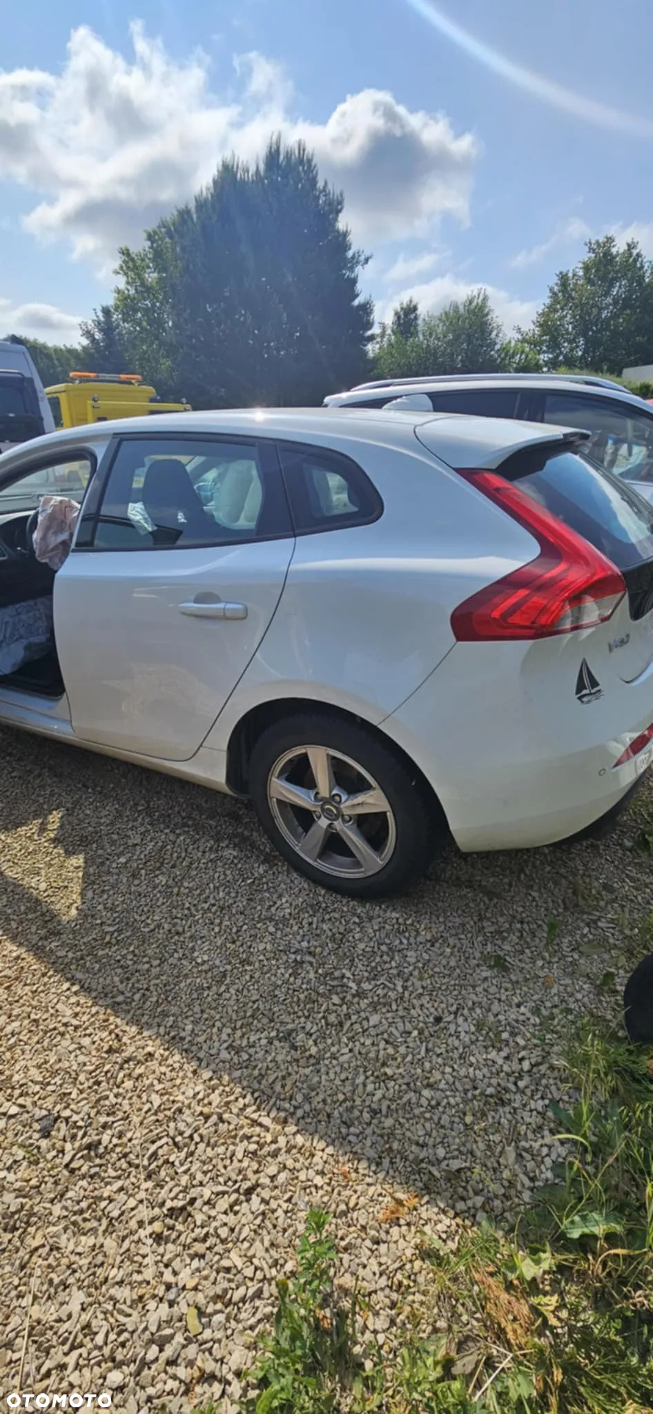 Volvo V40 T3 Kinetic - 6