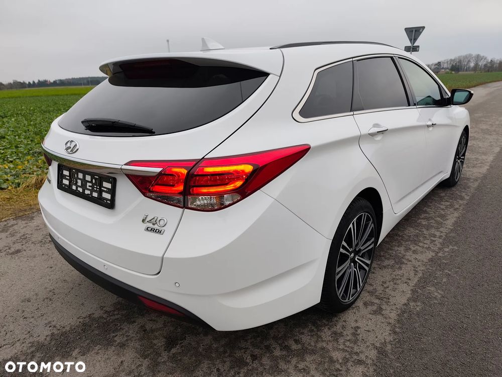 Hyundai i40 Kombi blue 1.7 CRDi DCT Premium - 5