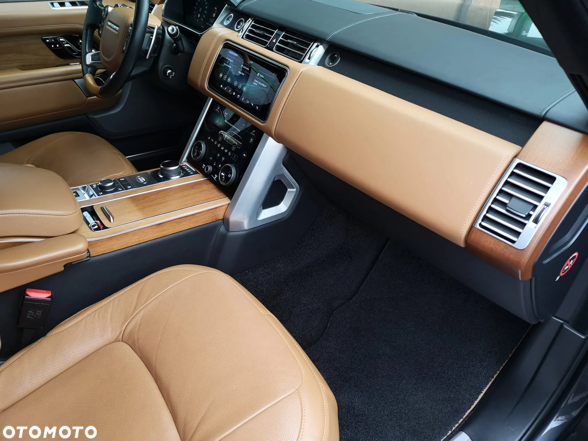 Land Rover Range Rover - 12