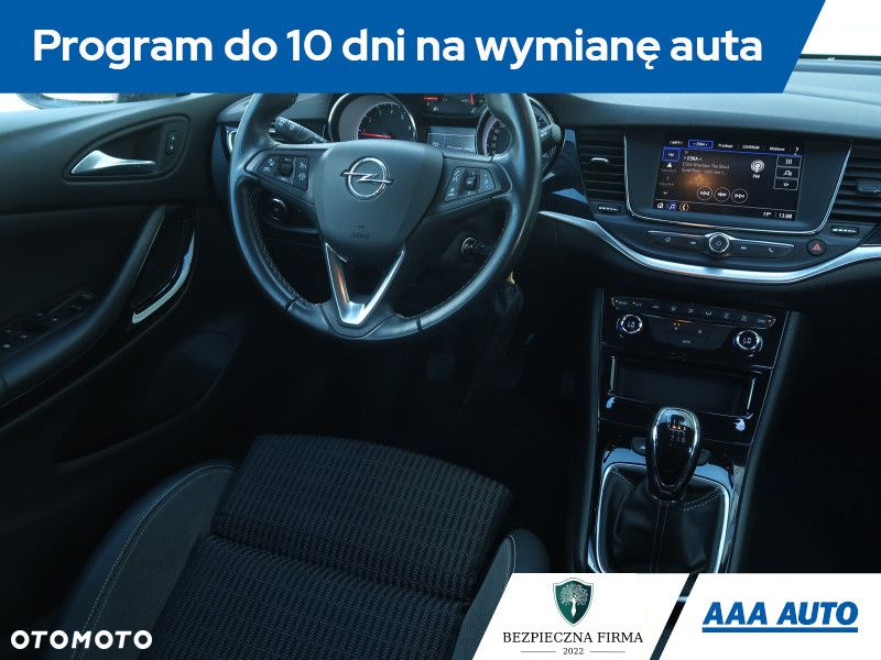Opel Astra - 8
