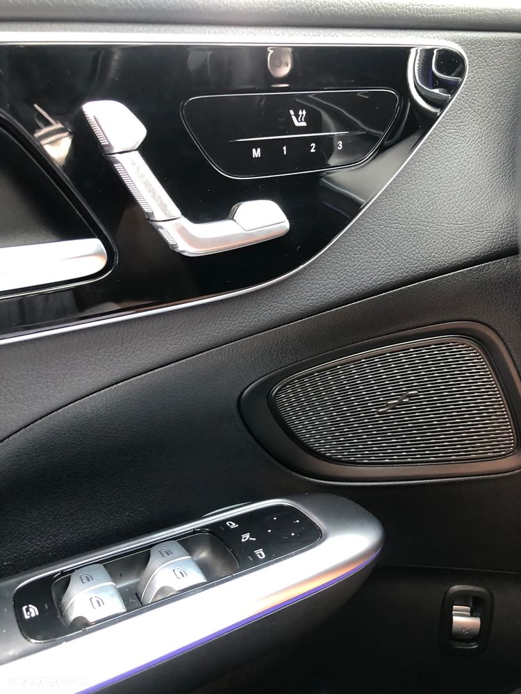 Mercedes-Benz Klasa C 220 d mHEV Avantgarde - 23