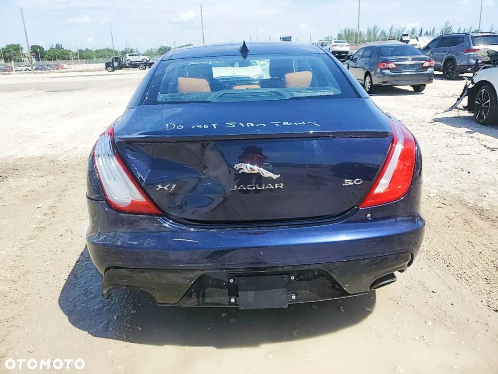 Jaguar XJ 3.0 V6 Kompressor AWD Langversion Portfolio - 6
