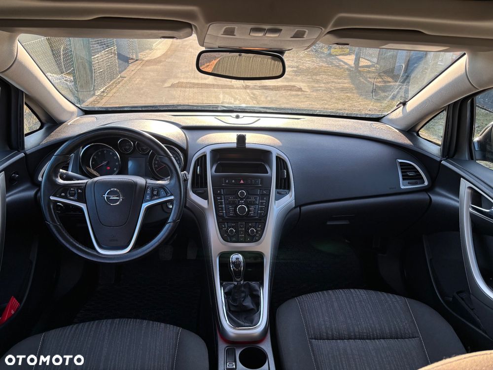 Opel Astra 1.4 T Enjoy - 1