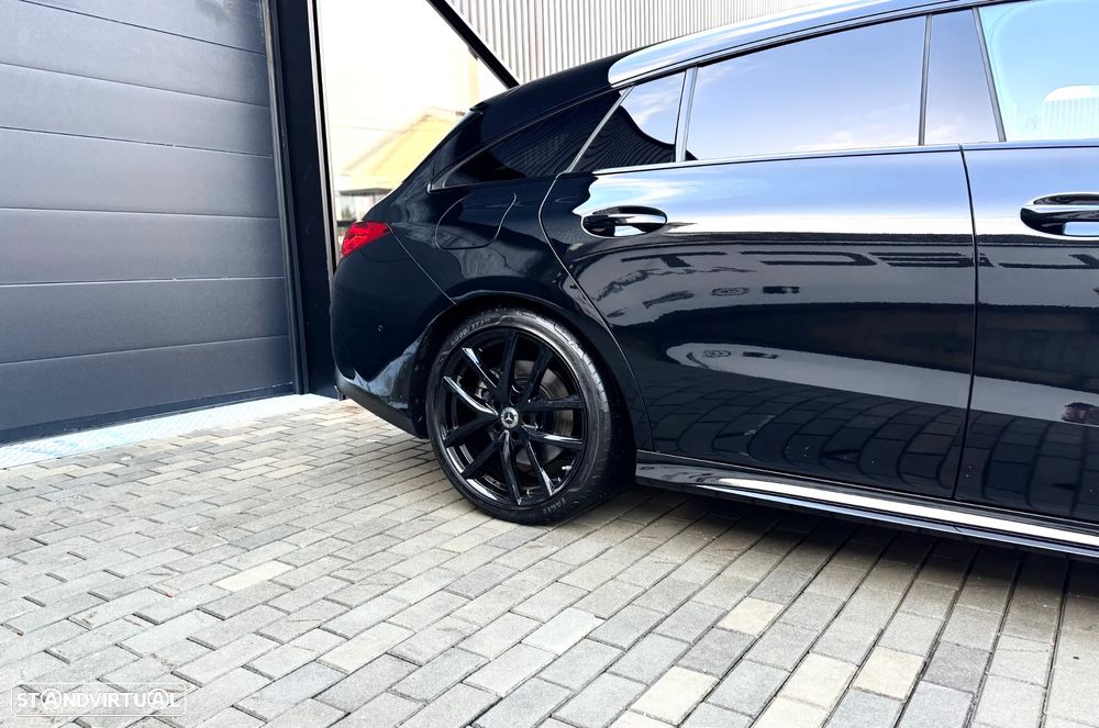 Mercedes-Benz CLA 250 e Shooting Brake AMG Line - 15