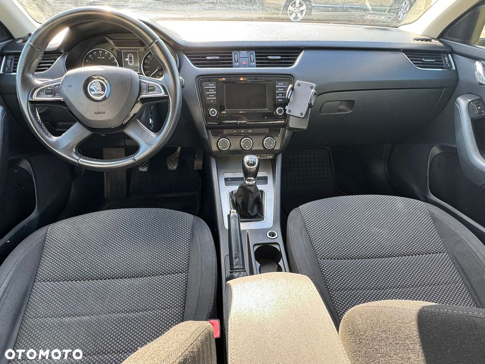 Skoda Octavia 1.6 TDI Ambition - 2