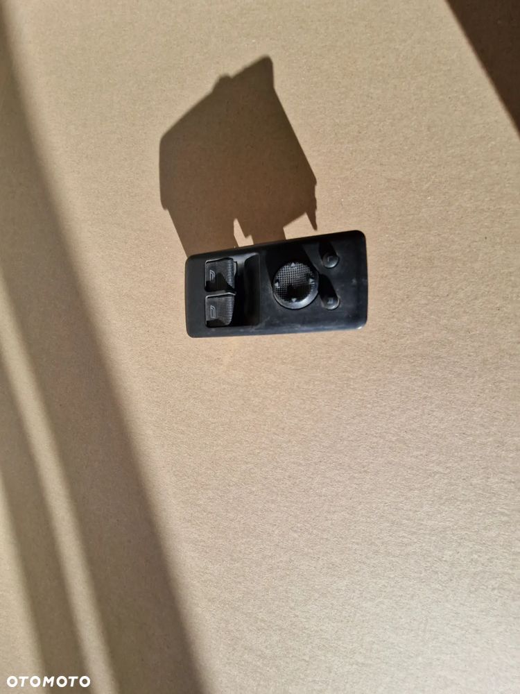 PRZEŁĄCZNIK SZYB VW T4 7D0959539 7D0959555 - 4