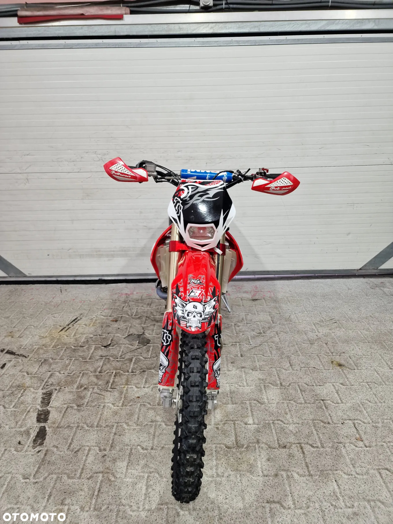 Honda CRF - 16