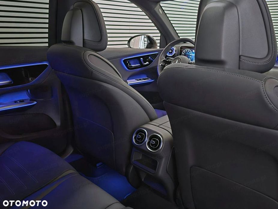 Mercedes-Benz GLC 300 mHEV 4-Matic AMG Line - 17