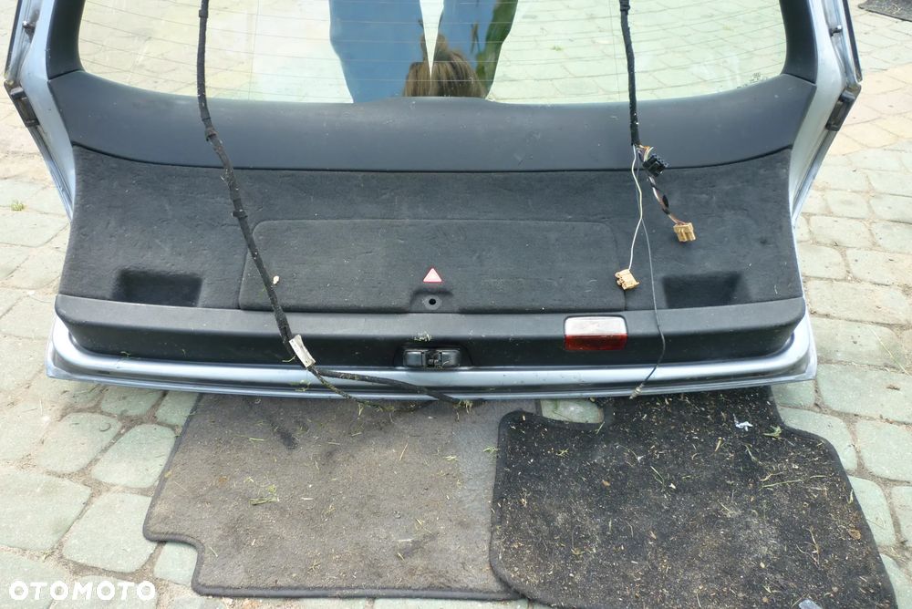 klapa Audi A4 B6 bez rdzy - 8