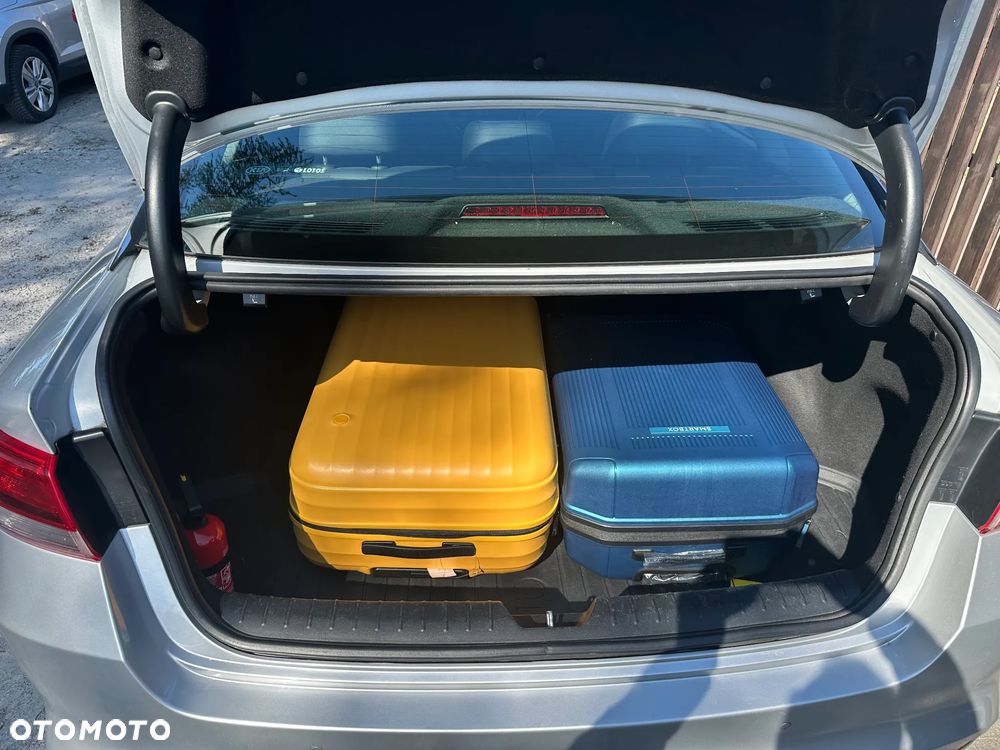 Kia Optima 1.7 CRDI L - 19