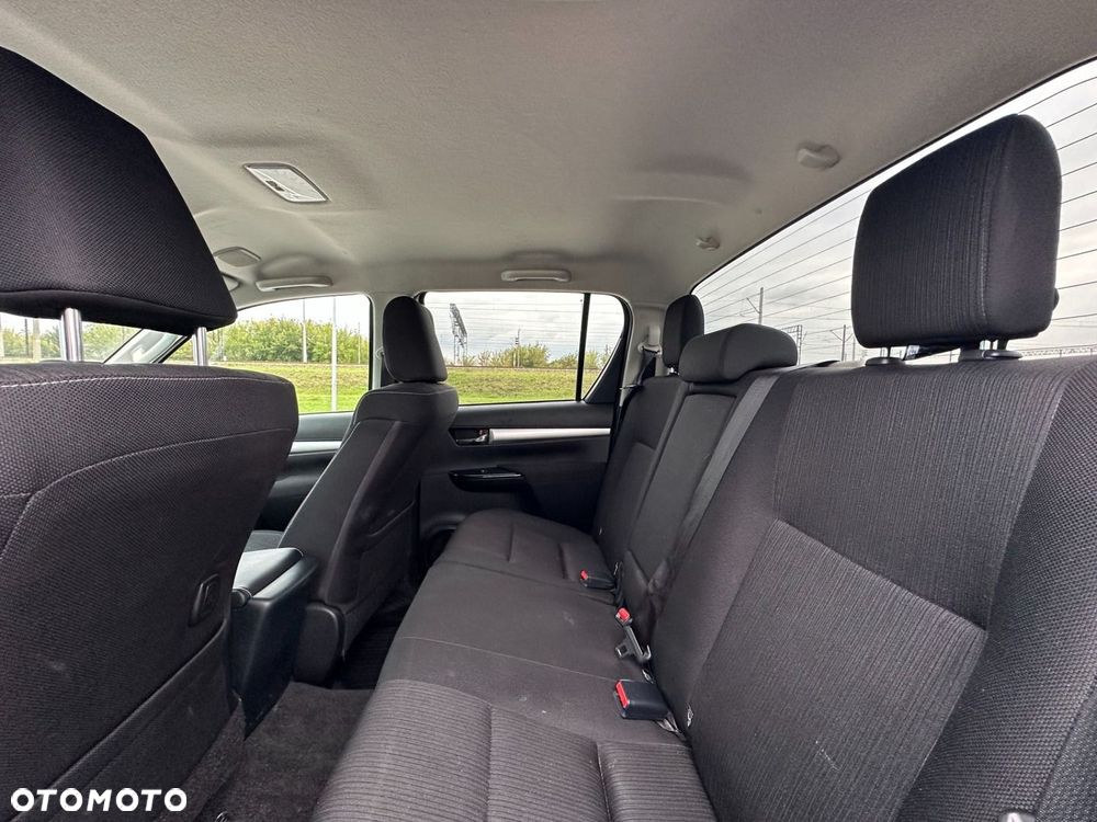 Toyota Hilux 2.8 D-4D Double Cab SR5 4x4 - 14