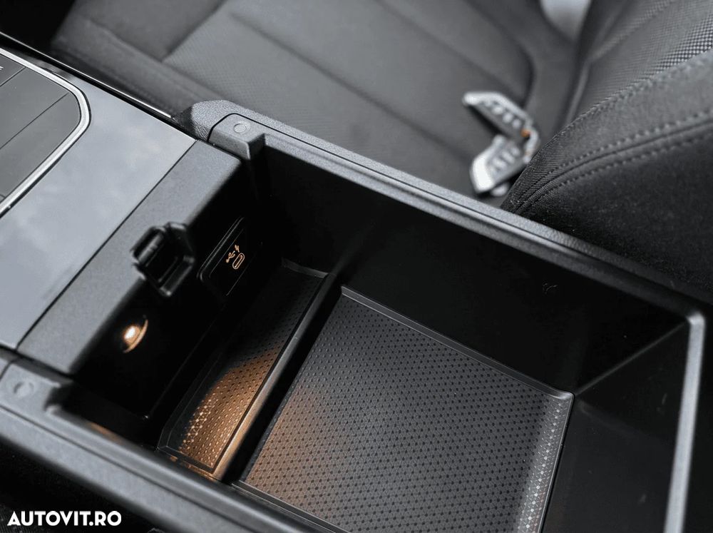 BMW Seria 3 320e Aut. Luxury Line - 9
