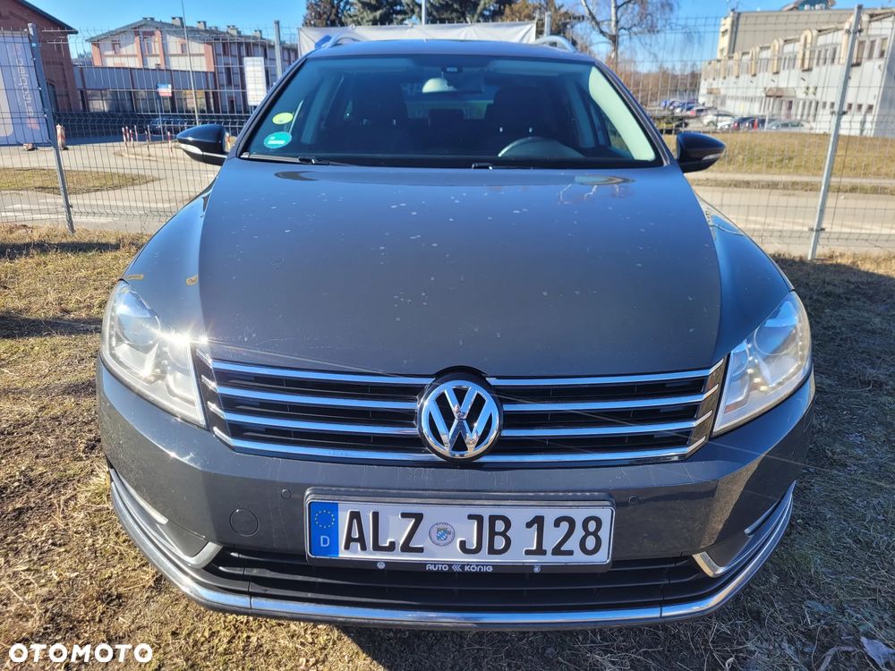 Volkswagen Passat Variant 2.0 TDI DSG BlueMotion Technology Exclusive - 2