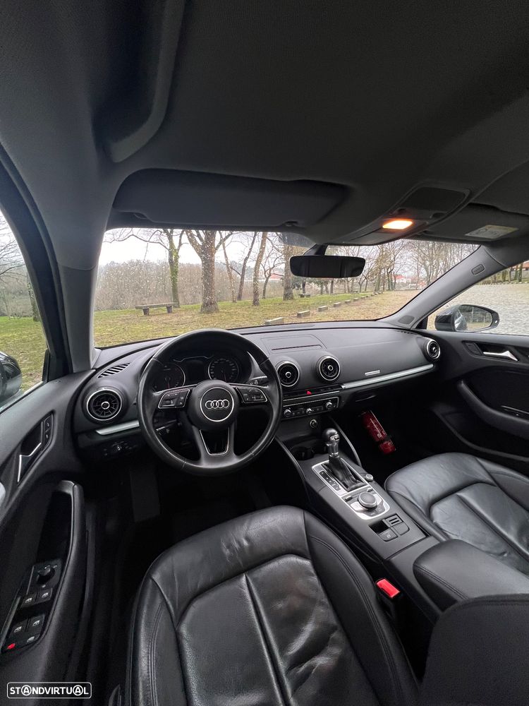 Audi A3 1.6 TDI S-line S tronic - 12