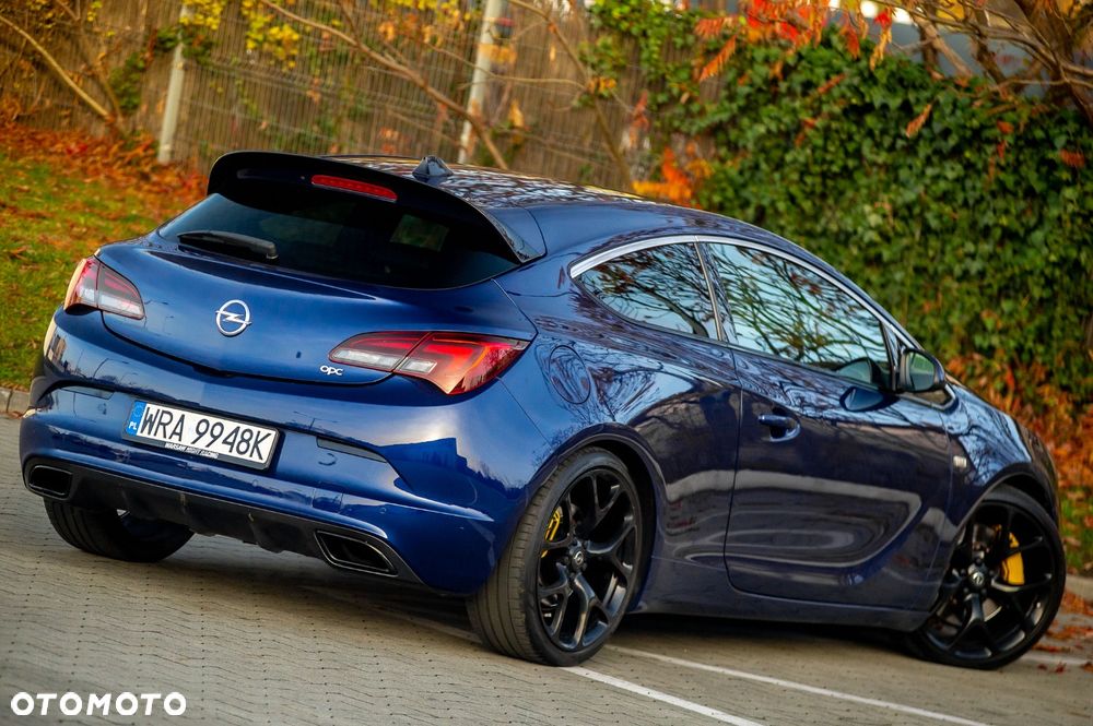 Opel Astra OPC Start/Stop - 17