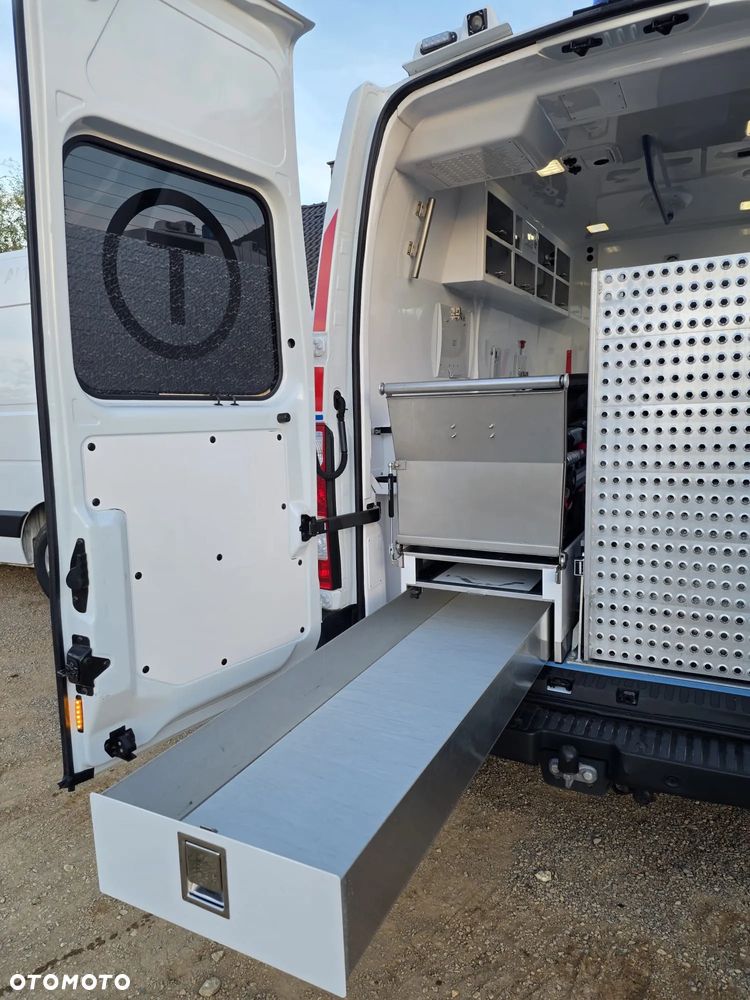 Renault Master Ambulans karetka - 23