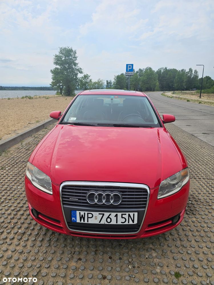 Audi A4 Limousine - 6