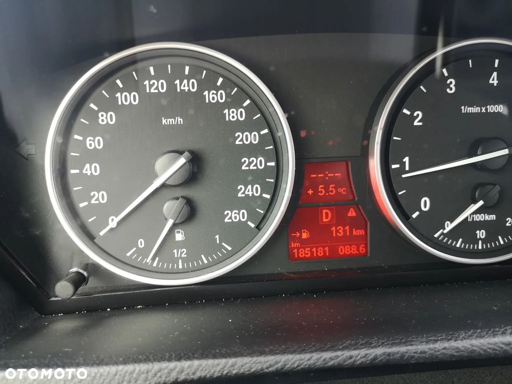 BMW X5 xDrive30i - 14