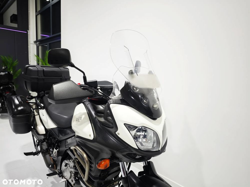 Suzuki V-STROM - 8