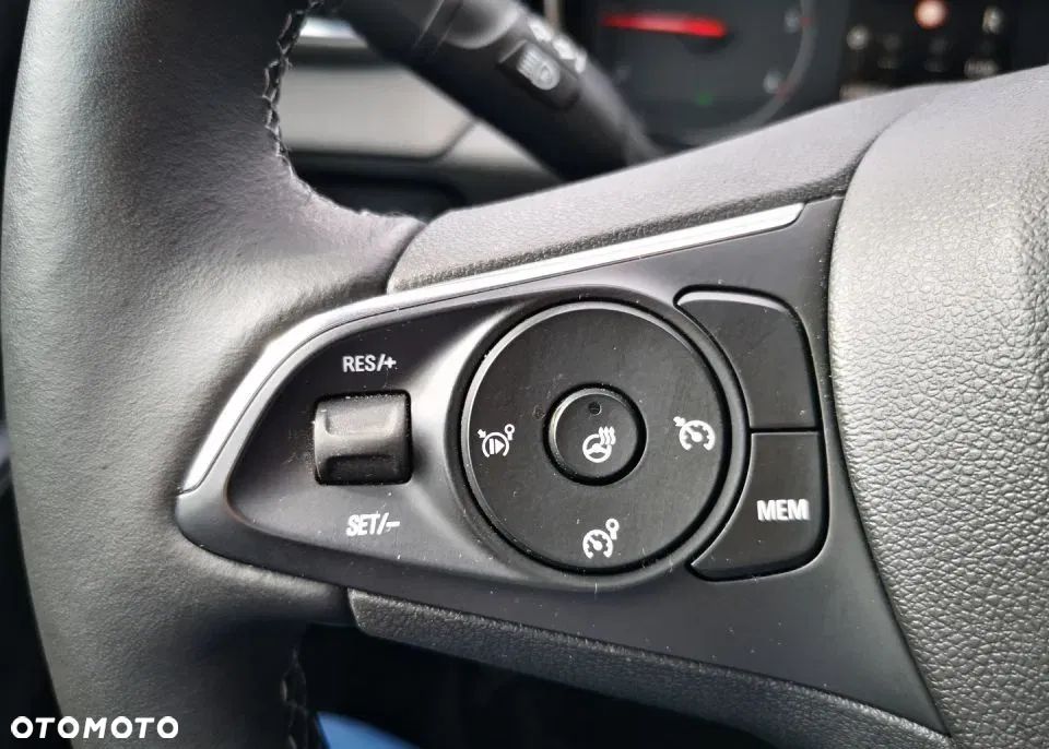 Opel Grandland X 1.5 CDTI Enjoy S&S - 16