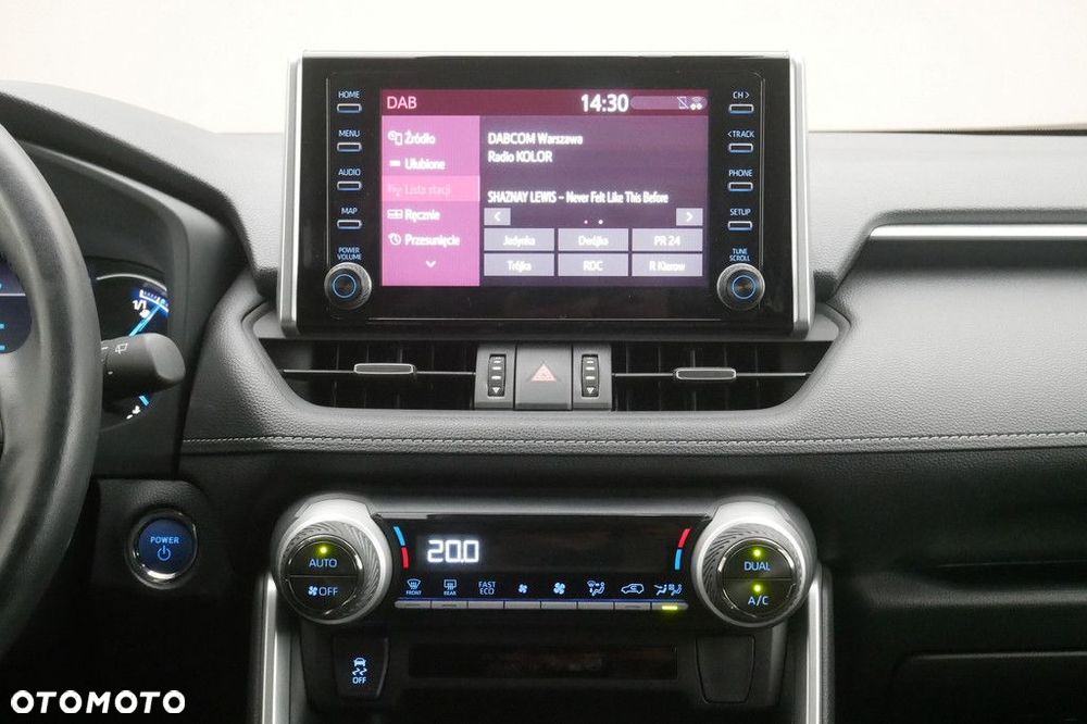 Toyota RAV4 - 10
