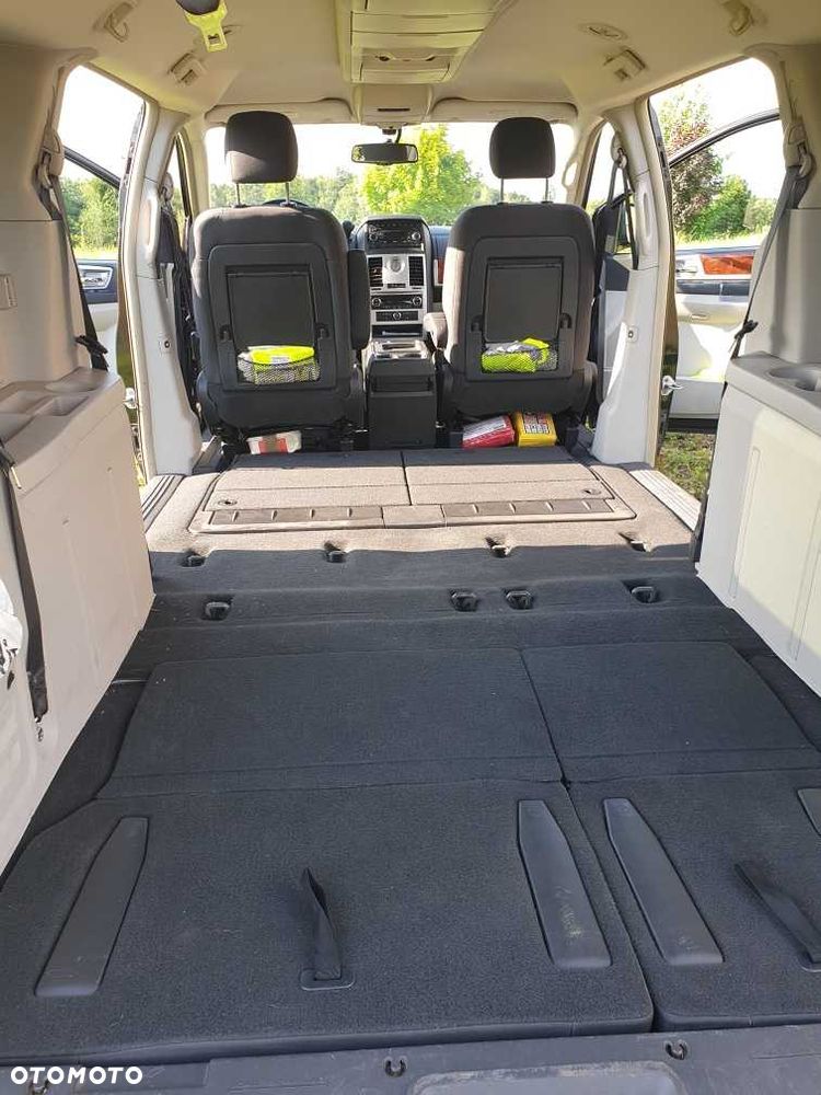 Chrysler Grand Voyager - 7