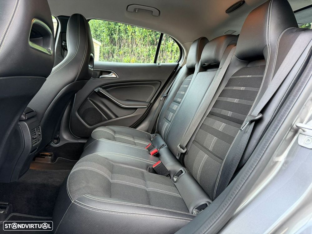 Mercedes-Benz GLA 180 CDI Urban - 8