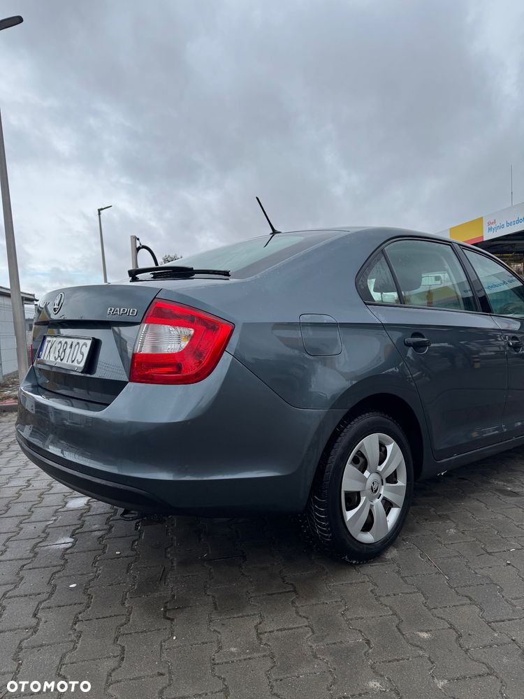 Skoda RAPID 1.4 TDI DPF Ambition - 4
