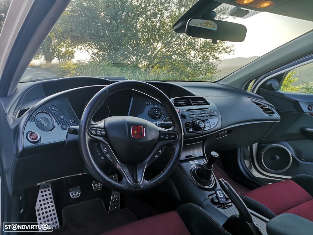 Honda Civic 2.0 i-VTEC Type R Championship White Edition - 7