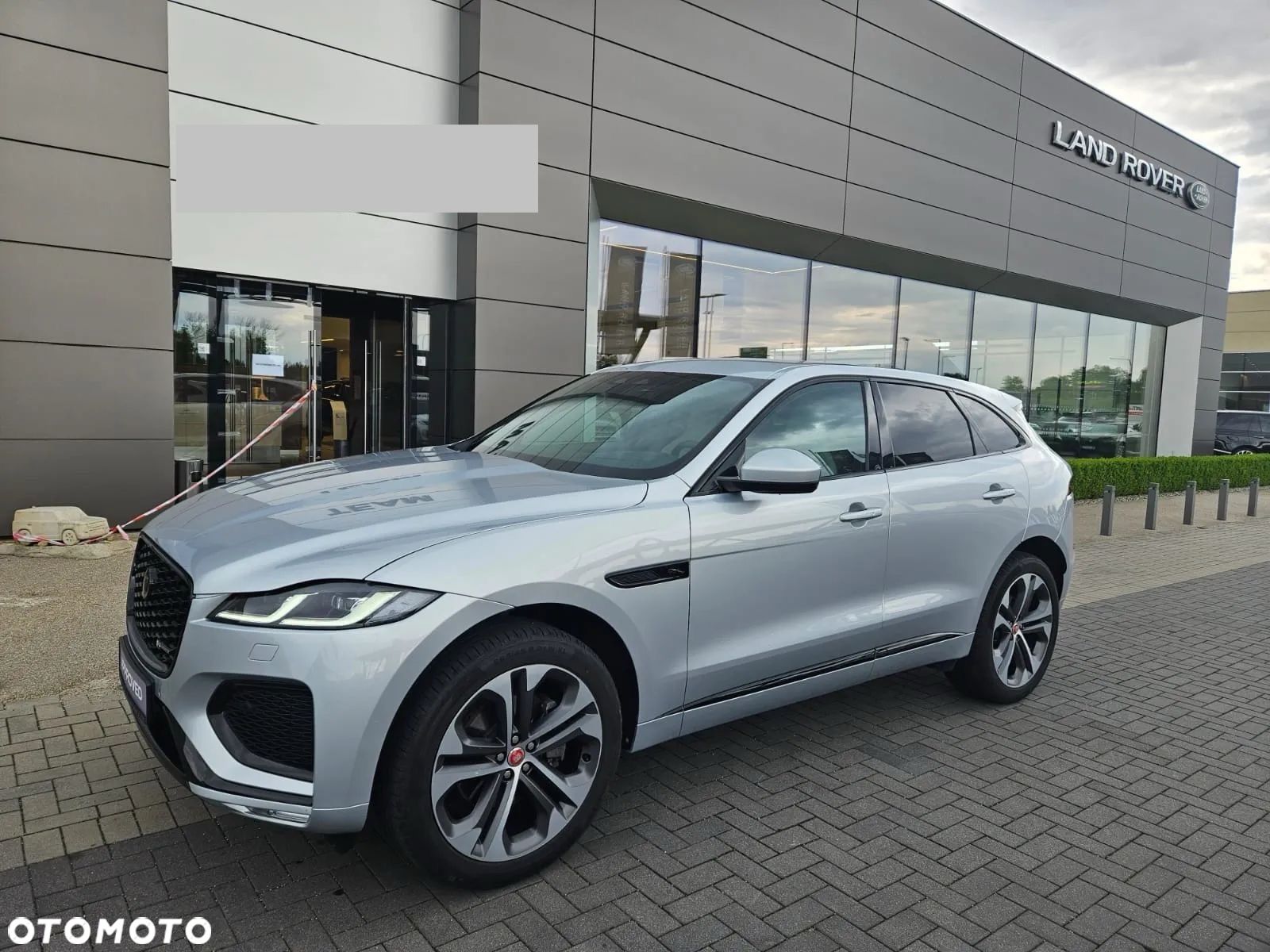 Jaguar F-Pace 2.0 P250 mHEV AWD R-Dynamic HSE - 1