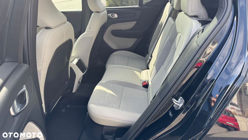 Volvo XC 40 T4 Geartronic R-Design - 20