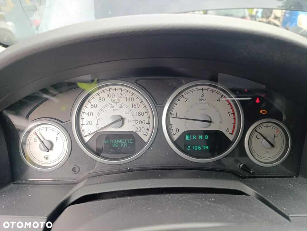 Chrysler Grand Voyager 2.8 CRD Automatik Limited - 9