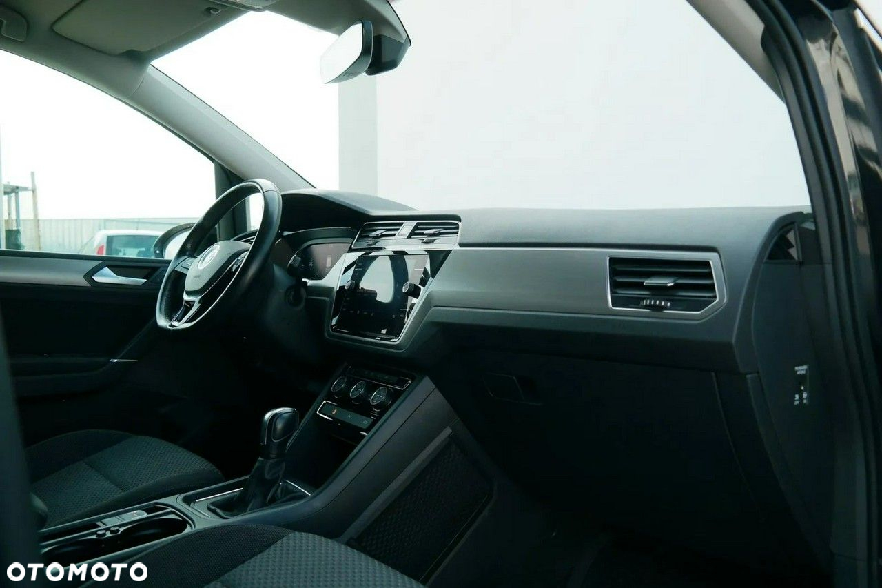 Volkswagen Touran 1.5 TSI EVO Comfortline DSG - 9