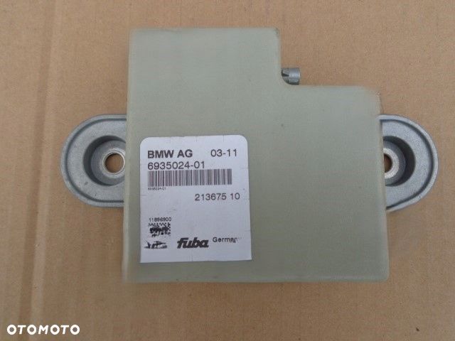 MODUŁ WZMACNIACZ ANTENY BMW E60 E61 E63 E64 E65 E66 E70 E71 E89 E90 E92 E93 - 1