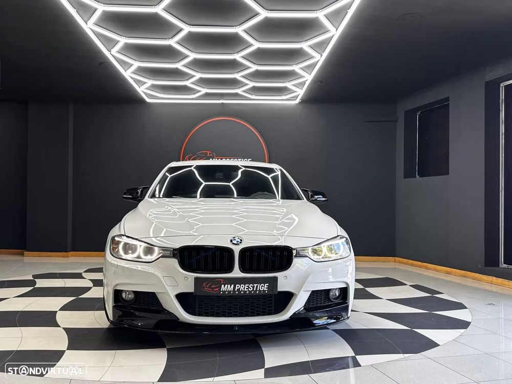 BMW 320 d Pack M - 9