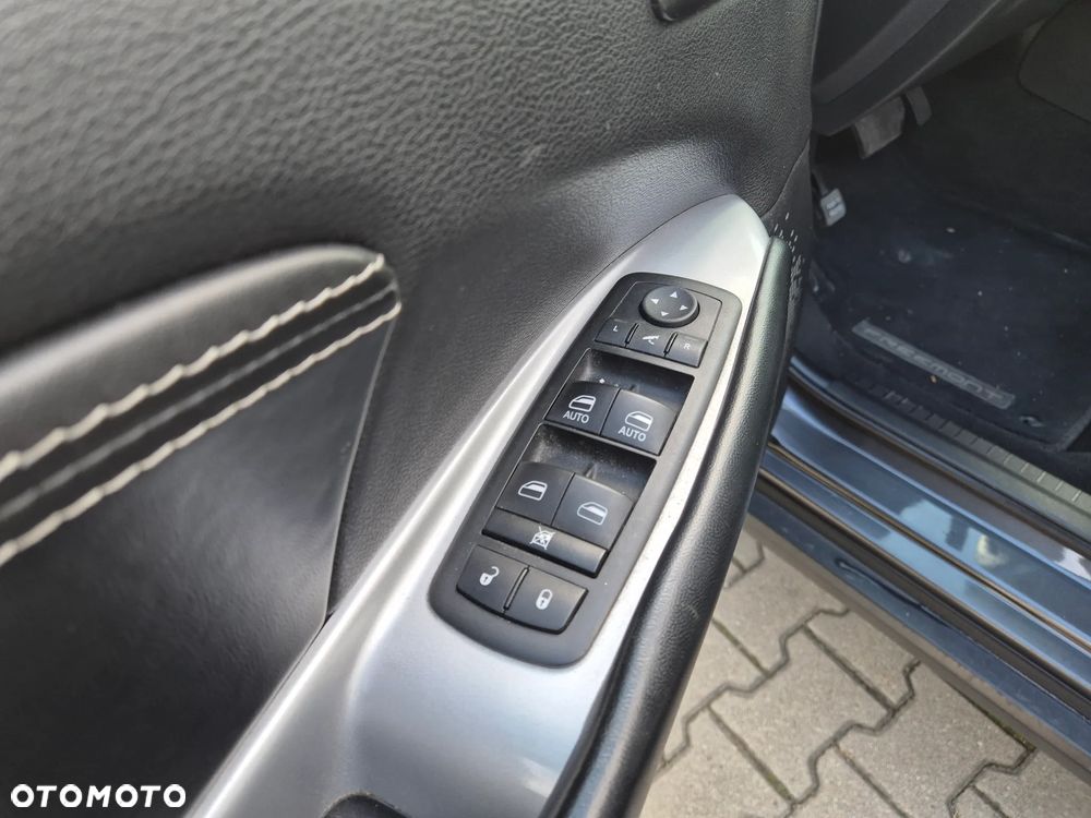 Fiat Freemont 2.0 Multijet Black Code AWD - 10