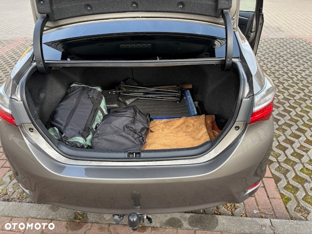 Toyota Corolla 1.6 Comfort - 7