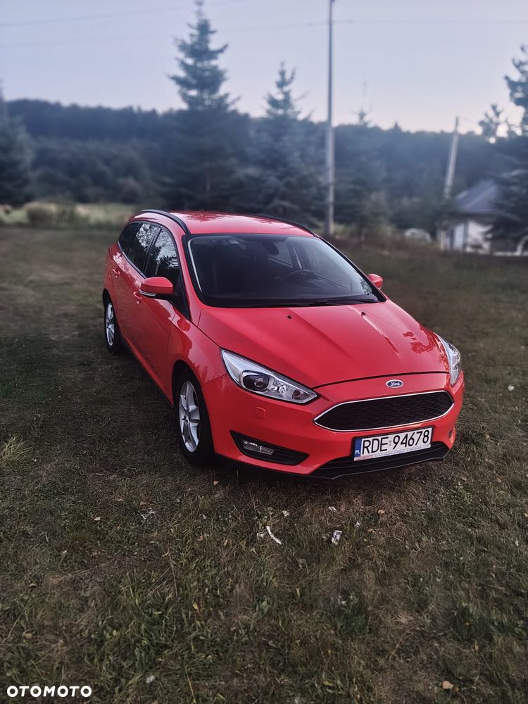 Ford Focus 1.5 TDCi ST-Line Red - 1