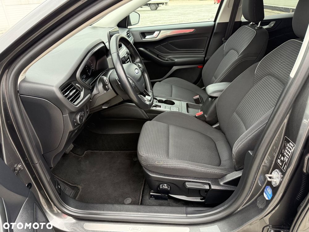 Ford Focus 1.5 EcoBlue Start-Stopp-System TITANIUM X - 12